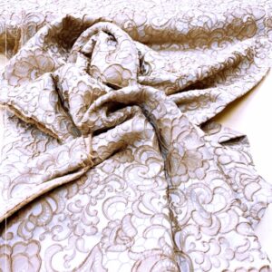 leicht gestretchter Viscosejacquard eines ital. Modelabels
