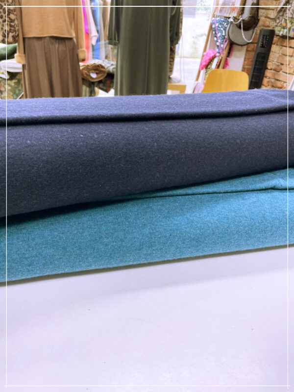 edler Merinostrickstoff in neuen Farben