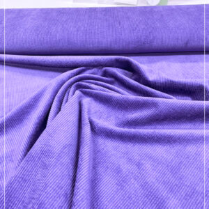 gut fallender, leicht gestretchter Viscose-Cordstretch