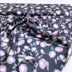 bedruckte elastische Viscose eines deutschen Modelabels