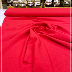 Viscosecrepe im kräftigen Rotton