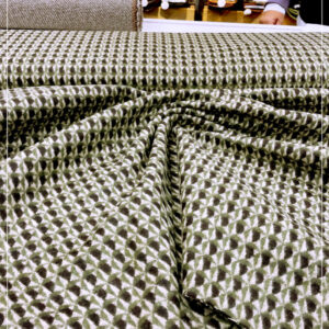 neuer Jacken-Mantelstoff eines deutschen Modelabels