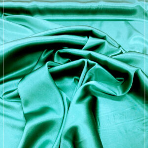 gestretchter Seidensatin eines Premium-Labels aus Deutschland