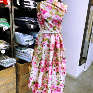 bedruckter Taft mit Stand, ital. Modelabel