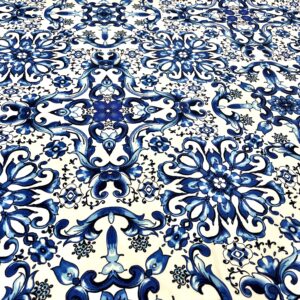 bedruckter Baumwollstoff eines ital. Modelabels