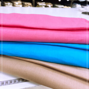 neue feine Leinenstoffe eines deutschen Modelabels